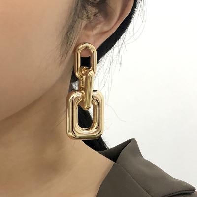 China Huge Stocked Fashion Custom 18k Gold Metal Button Circle Gold Plated Fine Trendy Eardrop Jewelry Clip On Earrings For Women for sale