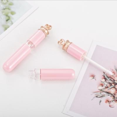 China High Quality Diy Lip Gloss Pink Empty Tube With Heart Shape Carving for sale