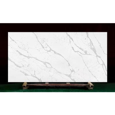 China Durable China Quartz Countertops Calacatta Favorable Price White Veined Quartz for sale