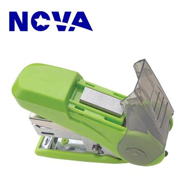 China Energy Saving Stapler 15 Sheets Capacity Mini Stapler Set Small Stapler For Office for sale