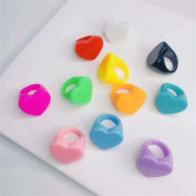 China 2021 TRENDY Girls Summer Holiday Girls Gift Multi Color Acrylic Resin Acrylic Resin Rings Women Candy Color INS Jewelry for sale