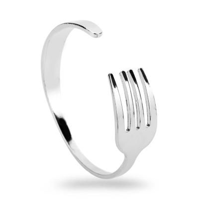 China FASHIONABLE European and American personalized knife and fork bracelets and bracelets stainless steel jewelry slap men's bracelet jewelry for sale