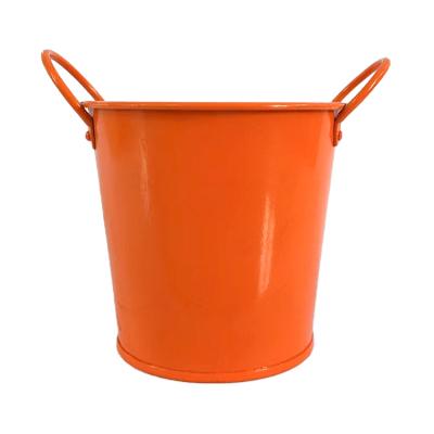 China Camper Hiking Fishing Wash Displacement Standard Or Custom 1L 15cm*12cm*11cm Tin Water Bucket Galvanized Steel Bucket for sale