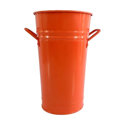 China Camper Raising 2L Indoor and Outdoor Shown or Custom Fishing Wash Displacement Galvanized Steel Metal Small Bucket Buckets Box for sale