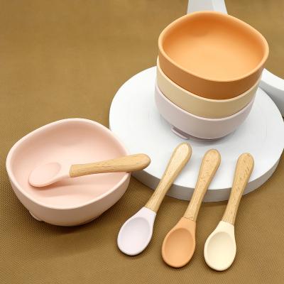 China Custom Baby Tableware Free Soft Suction Soft Suction Food Grade BPA Silicone Food Grade Spoon Assorted Bowls Feeding Set for sale