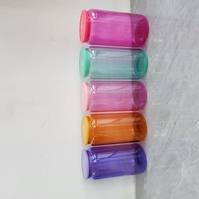 China Low MOQ 16oz Hot Sale Sublimation Beer Can Stocked Glass With Colored Lid And Straw for sale