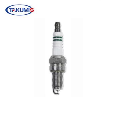 China Los motores de gasolina cepillan el cortador que las bujías hacen juego para NGK BP6ES/Denso IW20 VW20/Bosch W6DC en venta