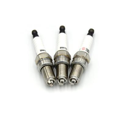 China Generator Igniton Spark Parts Spark Plug BM7STC Replace NGK 748 BPM7A Spark Plug for sale