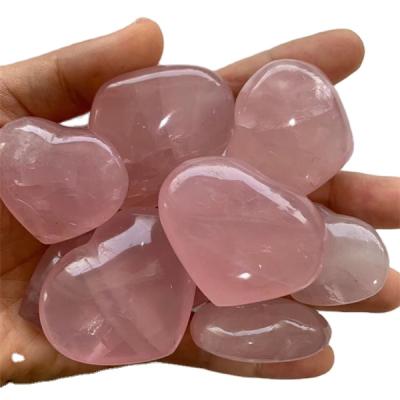 China China wholesale high quality crystal gift rose quartz hearts plam for gift healing for sale