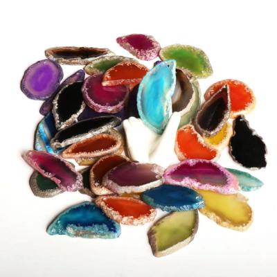 China CLASSIC wholesale mixed colored crystal stone agate slice pendant for women gift for sale