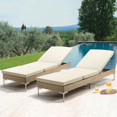 China Eco-freindly Outdoor Rattan Chair Balcony Patio Sofa Villa Poolside Folding Wicker Folding Beach Lounger for sale