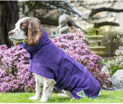 China Super Absorbent High Quality Viable Microfiber Coat Dog Bathrobe Quick Drying Towel for sale