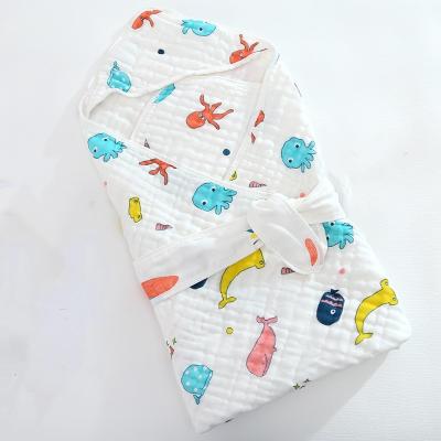 China Anti-Static Infant Soft Cotton 6 Layers Muslin Gauze Newborn Bath Towels Hooded Hooded Bath Towel Covering Baby for sale