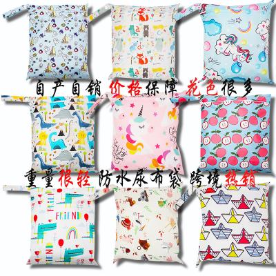 China Custom Baby Waterproof Zipper Diaper Nightlight Polyester Bags Cloth Wet Diaper Bag With Handle for sale