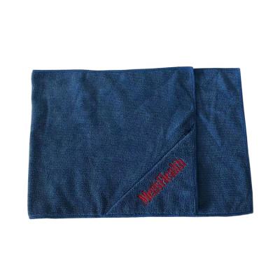 China China Manufacturer Quickly Drying Microfiber Sports Towel With Zipper Pocket for sale