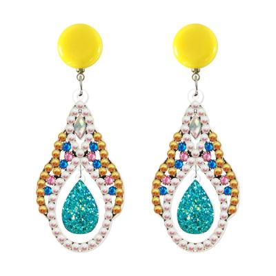 China Fashion and Sparkle 5D Diamond Earrings Diy Kit Resin Diamond Christmas Gifts Girl Handmade Diamond Painting Earrings for sale