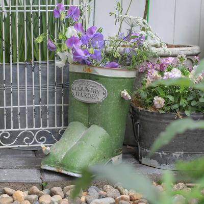 China Durable Material Metal Flower Pots Planters For Outdoor Basket Bucket Farm Planters Green With Iron Bird Boots Vintage Flower Stand Decor for sale