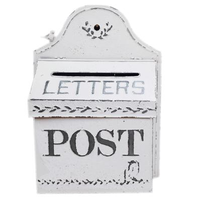 China Decorative Wall Mounted Apartment Mailbox Metal Garden Retro Postbox Country Mailbox Durable Outdoor Mail Box Parcel Receiving Goods for sale