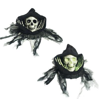 China Halloween Party Skeleton Table Decor Peeper Halloween Decoration for sale