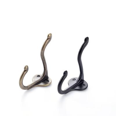 China Zinc Alloy Coat Hangers Style Hat Cap Towel Hook Bathroom Traditional European Antique Hanger Two Holes For Wardrobe for sale