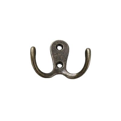 China Traditional Wall Mount Hanger Double Head Cabinet Hook Clothes Bathroom Rustic Zinc Alloy Towel Kitchen Hat Hanger Hanging Hooks for sale