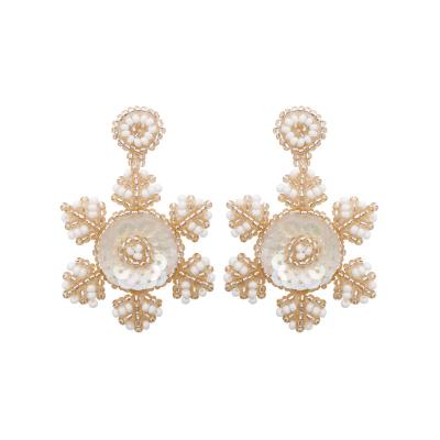 China Christmas CLASSIS FASHION Christmas Jewelry 2022 GC220417 Beaded Snowflakes Stud Earrings Handmade Snowflake Rice Seed Bead Christmas Earrings For Christmas for sale