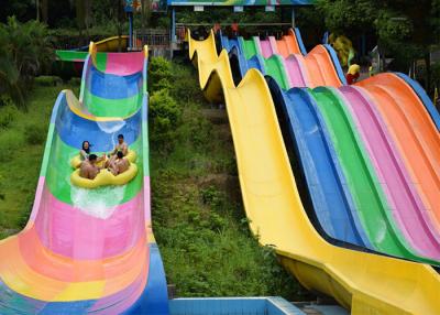 China Werbungs-gewundene Wasser-Park-Wasserrutsche zu verkaufen