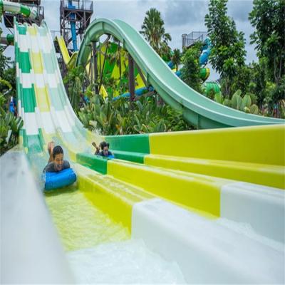 China Erwachsene Regenbogen-Fiberglas-Wasserrutsche für Erholungsort-Park zu verkaufen