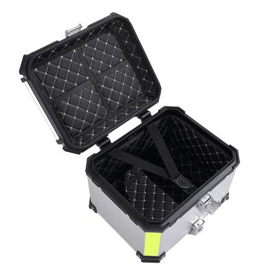 China Racepro 35L Case Motorcycle Adventure 350*330*330mm Waterproof Silver Aluminum Top Top Box Motorcycle Dust And Top Box for sale