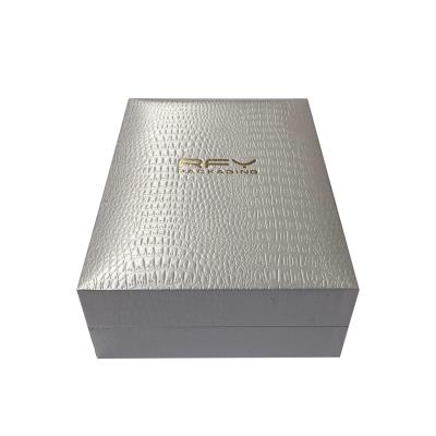 China Handmade Eco Friendly Customize Box Any Color Gift Packaging for sale