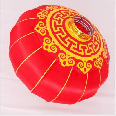 China Outdoor Chinese Traditional Red Silk Fabric Lantern Waterproof Silk Fabric Lantern for sale