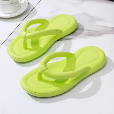 China Women Lightweight Mens Slippers Flip Flops Platform Slipper Indoor Outdoor Slippers For Women for sale