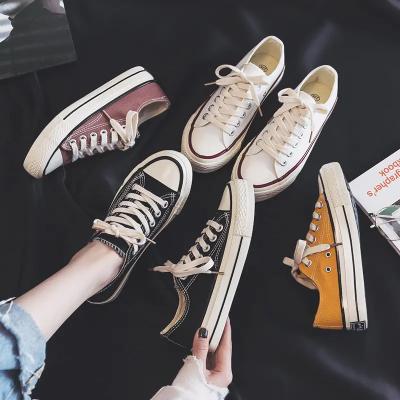 China Fashion Trend Lifestyle Canvas Sports Men's Casual Shoes Wholesale Fashion Walking Custom Canvas Shoes for sale