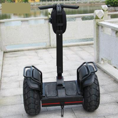 China Vespa de equilibrio del uno mismo eléctrico de 2 ruedas de Roading Segway con el motor cepillado de DC en venta