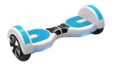 China uno mismo teledirigido del hoverboard 6.5inch que equilibra la vespa eléctrica con el bluetooth en venta