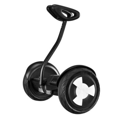 China 10 Zoll-aufblasbares Rad weg von Straße Segway-Roller mit Leistungsstärke 700w zu verkaufen