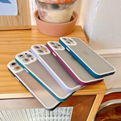 China 2022 Hot Selling TPU PC Hybrid Clear Protective Shockproof Cover Two-tone Transparent Cell Phone Case For iphone13 12 xr 11 x for sale