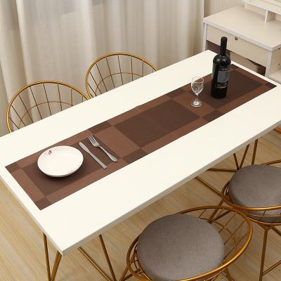 China Hot sale viable popular restaurant pvc table runner table runner washable decoration woven teslin dining table mat runner for sale