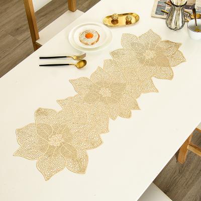 China Popular new pvc runner restaurant gold runner workable table runner party and wedding dining table mat for sale