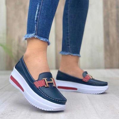 China Fashion Waterproof Custom Blue Comfortable Hospital Shoes Leather Nursing Women Women for sale