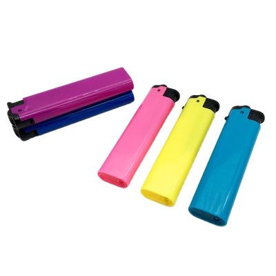 China Butane lighters newest cheap price custom lighter case, case for plastic lighter cigarettes flint pocket gas lighters for sale