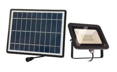 China La pared exterior solar del LED enciende 5050 RGB 5V 5W para el balcón en venta