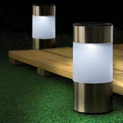 China Yard Pathway Solar Bollard Lights Outdoor White Waterproof Decorative for sale