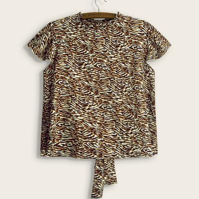 China QUICK DRY plus-size fashion women knit loose casual T-shirt round house neck leopard print jacket for sale