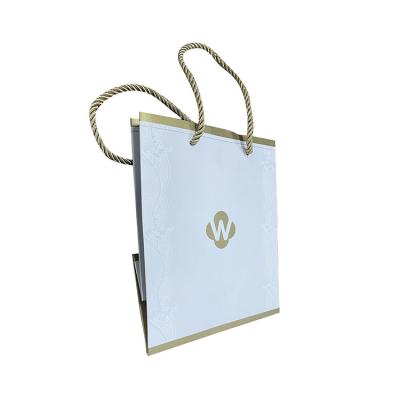 China Wholesale Cheap Price Recyclable Luxury Famous Brand Custom Gift Paper Shopping Bag for sale