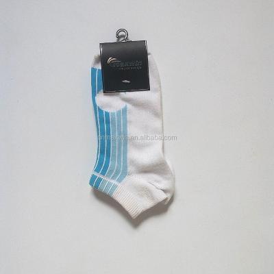 China Breathable fashion sports men socks cotton sox for sale