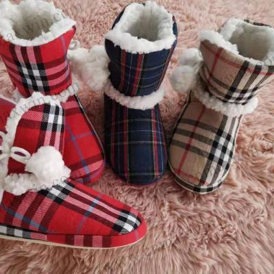 China Polyester Cotton Women Casual Rubber Ladies Slippers With Pompom for sale