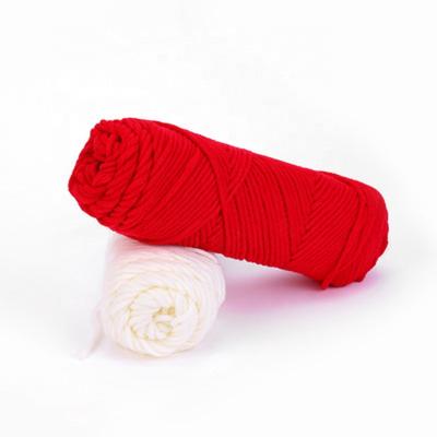 China Craft Vogue Free Samples Anti-Static Amigurumi Cotton Crochet Yarn For Knitting Gloves for sale