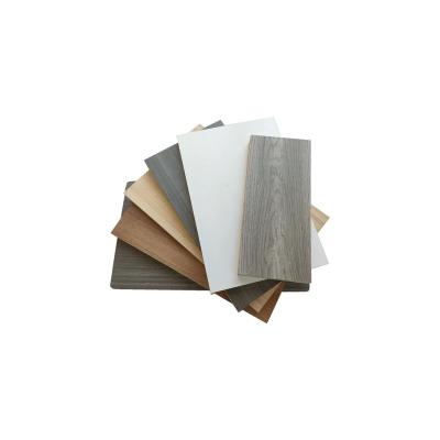 China Contemporary Waterproof Melamine Plywood Panel Synchronized Marine Plywood For Sale for sale