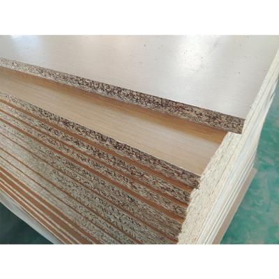 China Modern Decorative Furniture Panel Chipboard Panel 25mm Melamine Laminated Particle Board for sale